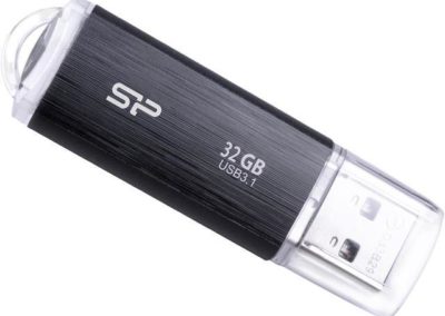 3 x Silicon Power 32 GB Blaze B02 USB 3.1 Flash Drive (SP032GBUF3B02V1K)