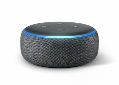 AmazonBasics Microwave with Echo Dot (3rd Gen.) Alexa-Enabled Bundle