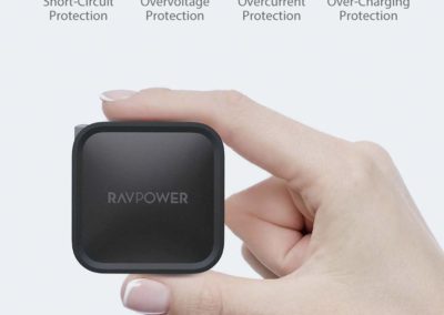 USB C Charger, RAVPower 61W Wall Charger PD 3.0 [GaN Tech] Type C Fast Charging Power Delivery Foldable Adapter, Compatible with iPhone 11/Pro/Max, MacBook Pro/Air, Ipad Pro 2018 and More (Black)