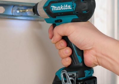 Makita CT226 12-Volt MAX CXT Lithium-Ion Cordless 3/8 in. Drill and Impact Driver Combo Kit with (2) 1.5Ah Batteries Charger and Bag